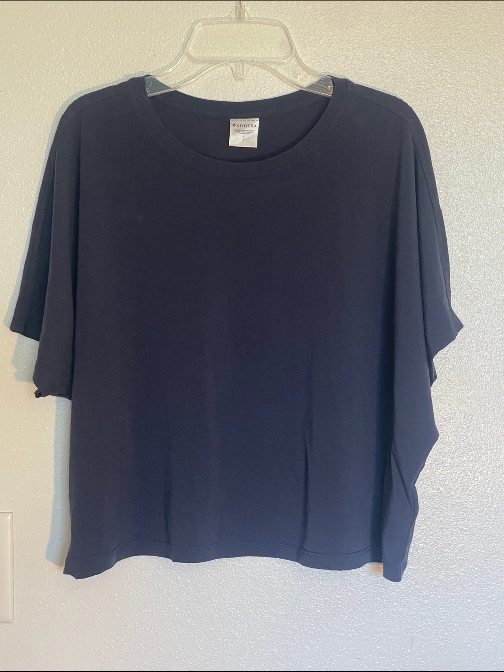 Athleta Navy Relaxed Boxy Short-Sleeve Tee